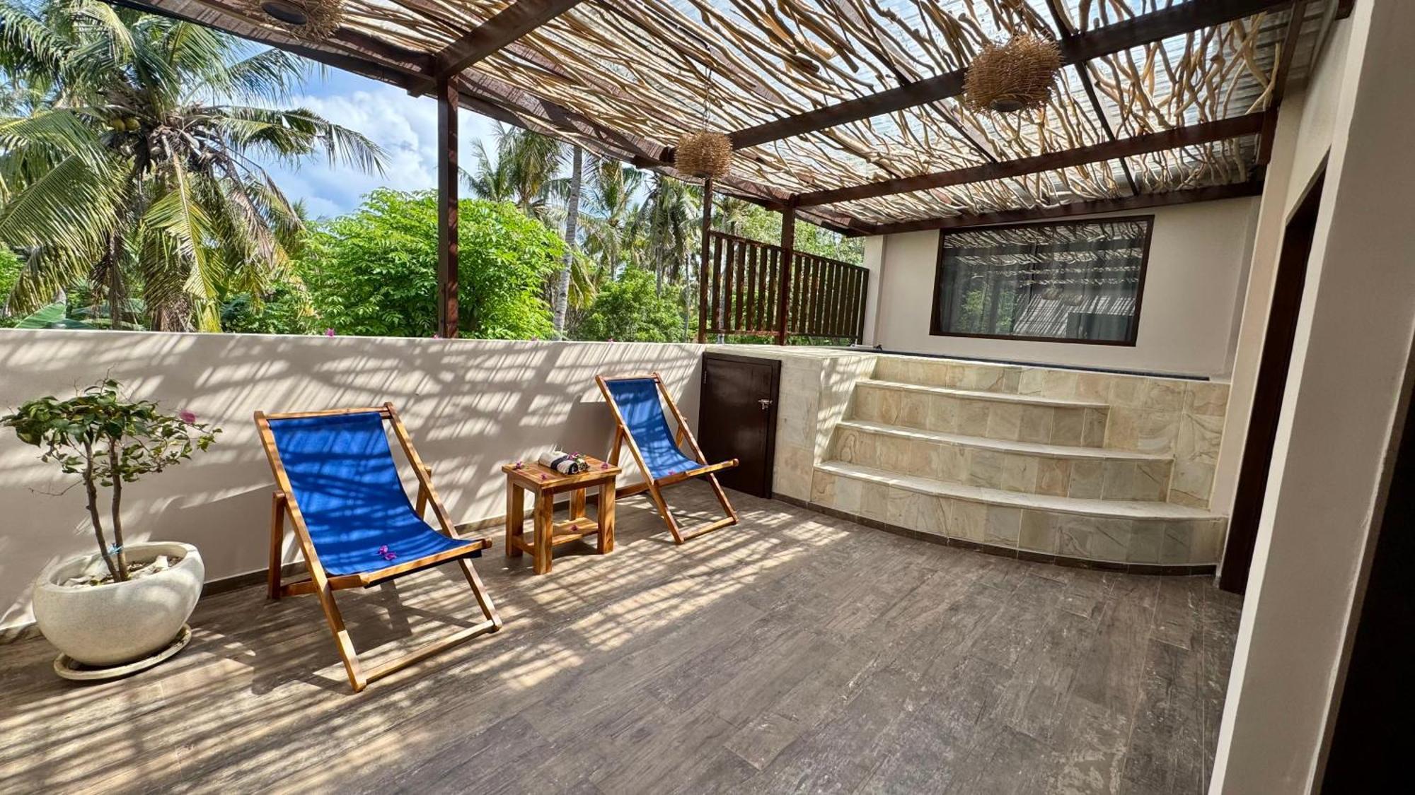 Cantika Villa 吉利特拉旺安 外观 照片